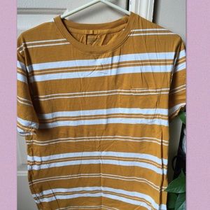 URBAN OUTFITTERS YELLOW STRIPED T SHIRT